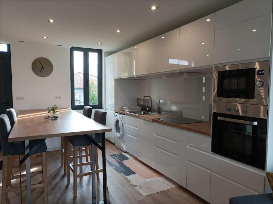 Appartement Caraman Luaran gambar